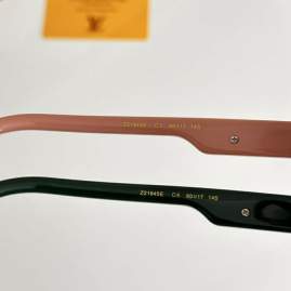 Picture of Louis Vuitton Sunglasses _SKUfw79480079fw